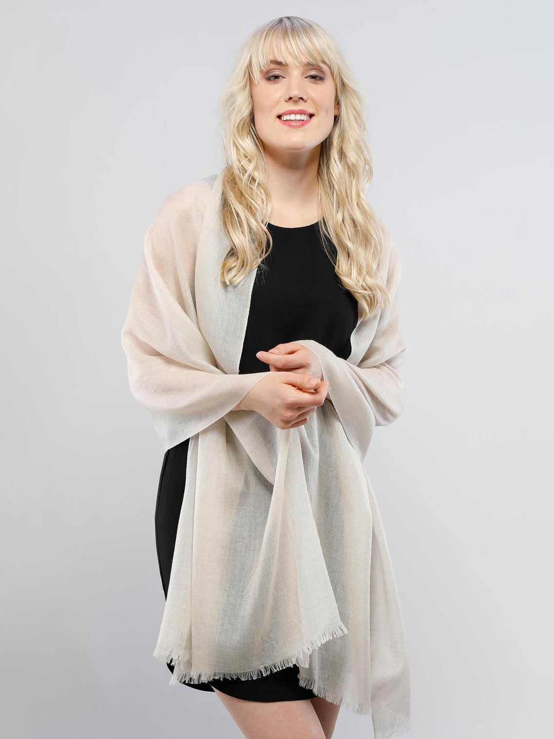 Zarte einfarbige Pashmina aus reinem Kaschmir