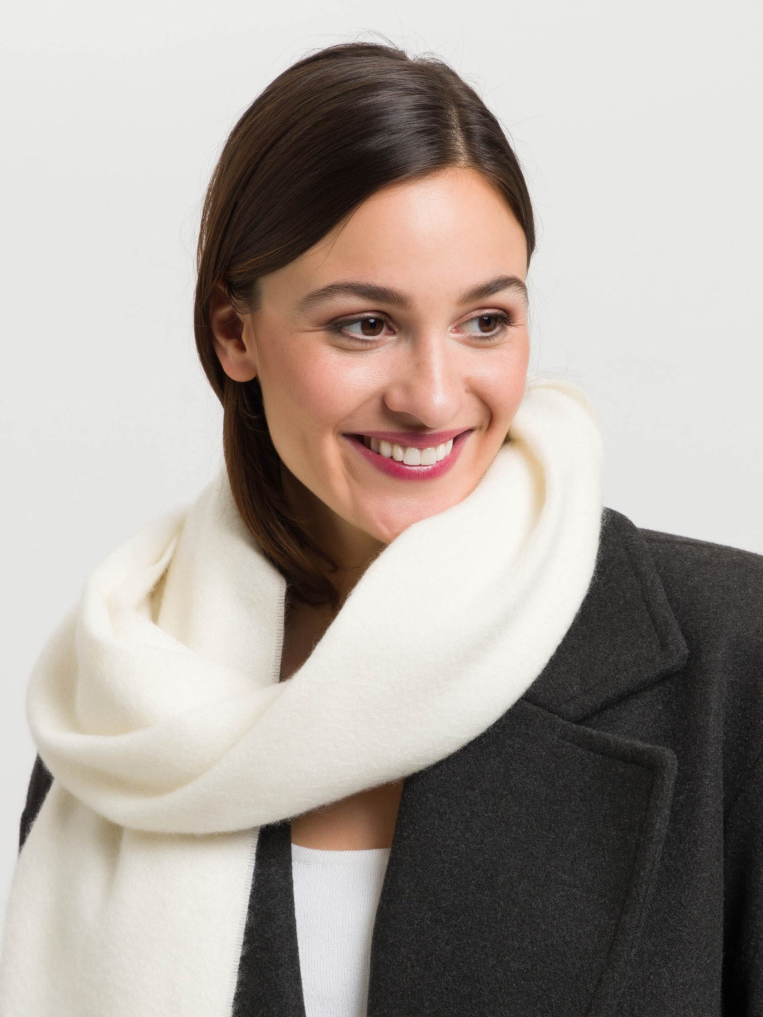 Einfarbiger Schal aus reinem Kaschmir