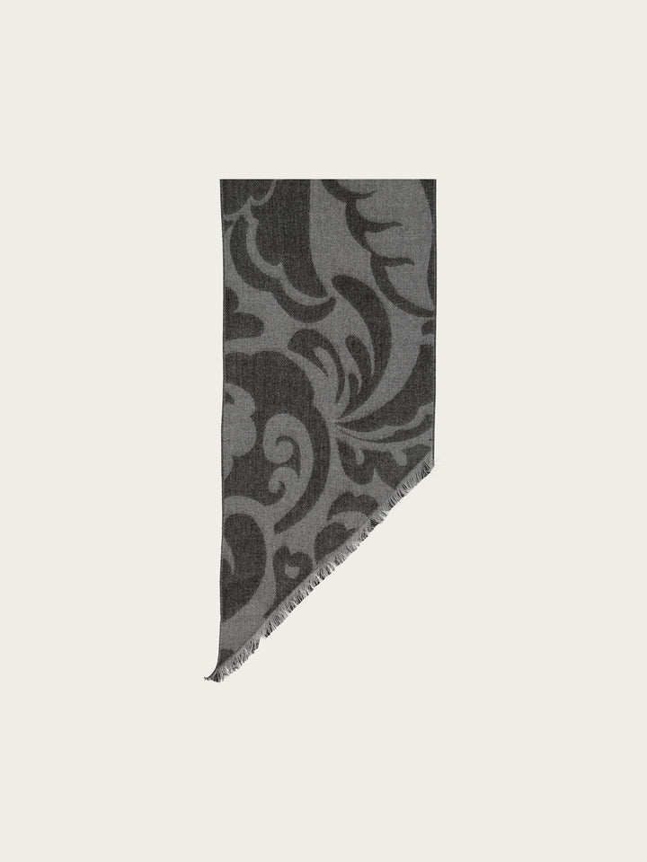 Cashmink-Schal mit Ranken-Design und Bias Cut