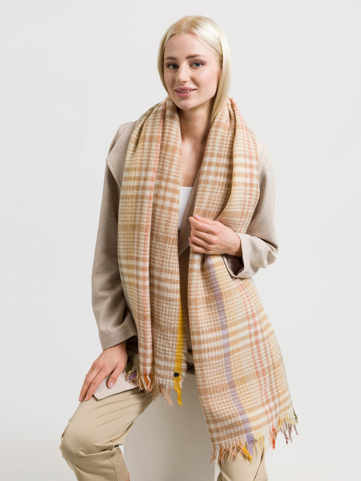 Karierter Schal mit Highlight-Streifen in Wollmischung