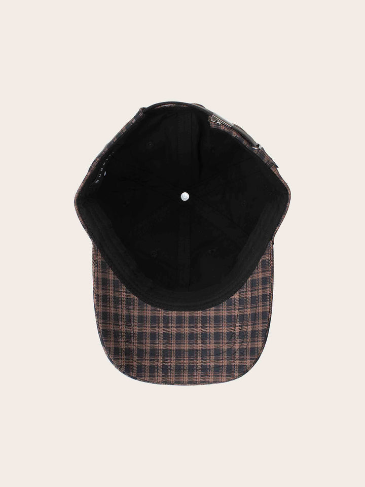 Sommerliche bugatti Baseballkappe mit klassischem Karomuster