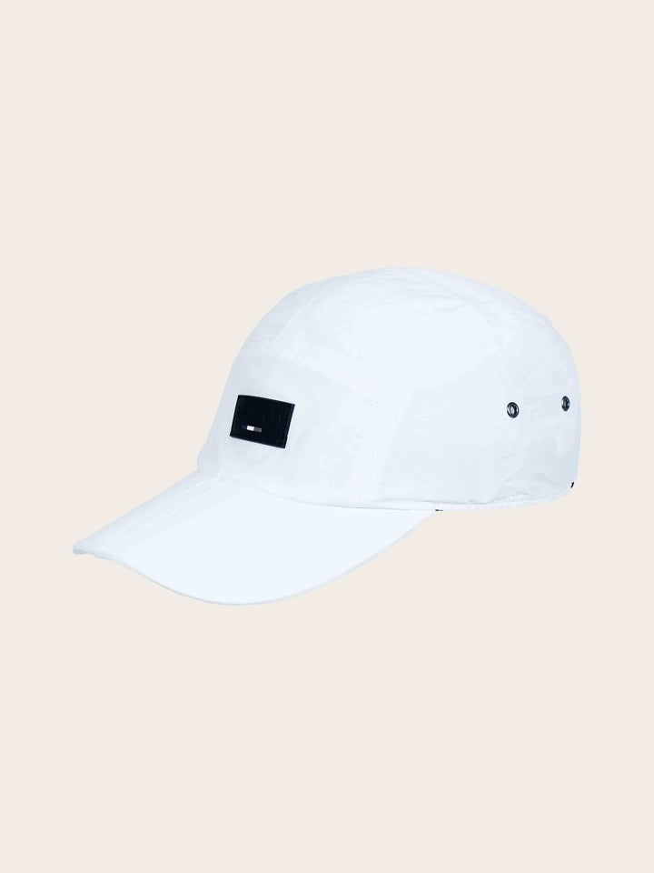 Sportliche Baseballkappe mit bugatti-Patch