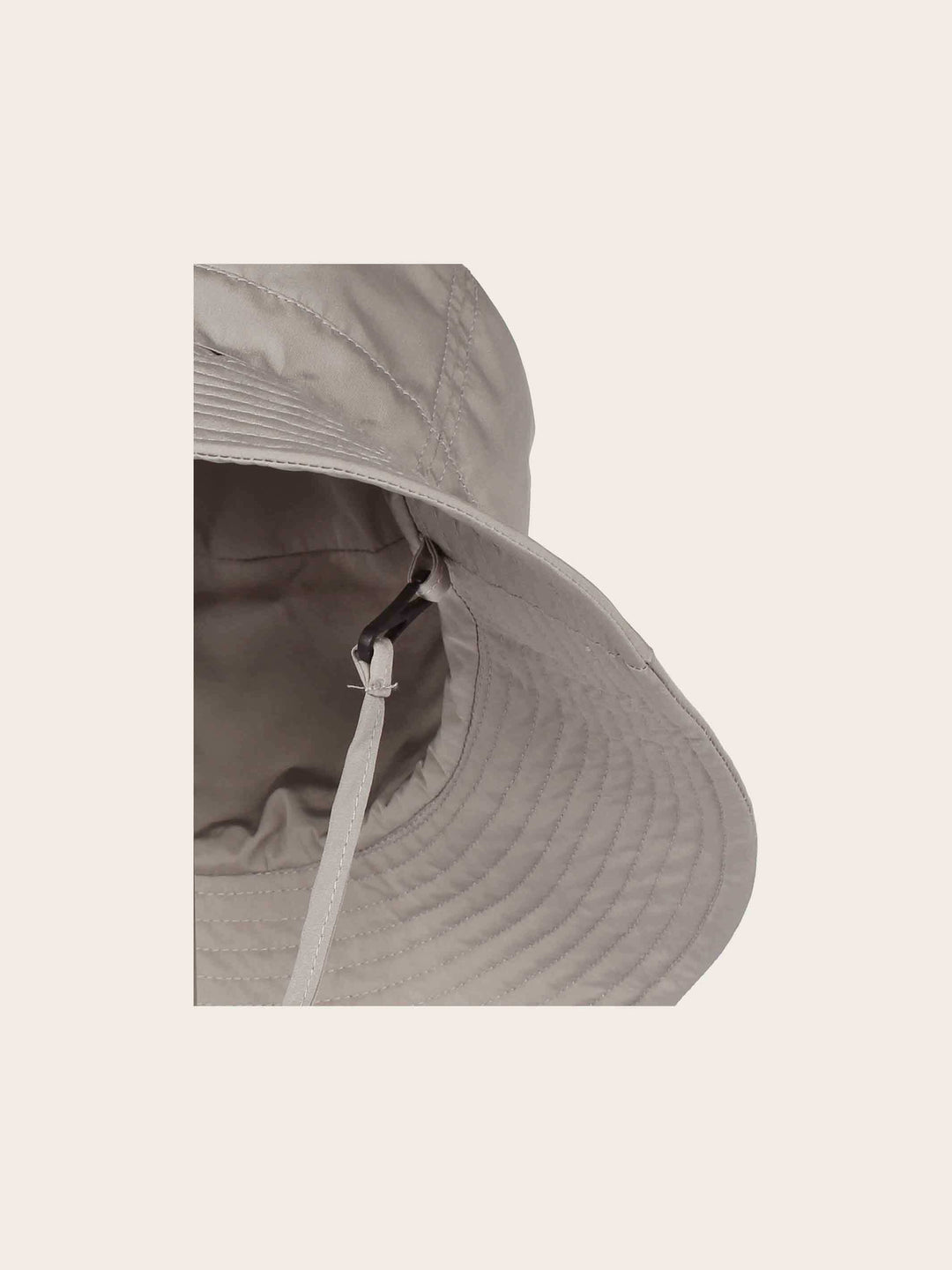 Wasserfester Loevenich Bucket Hat mit Kinnband