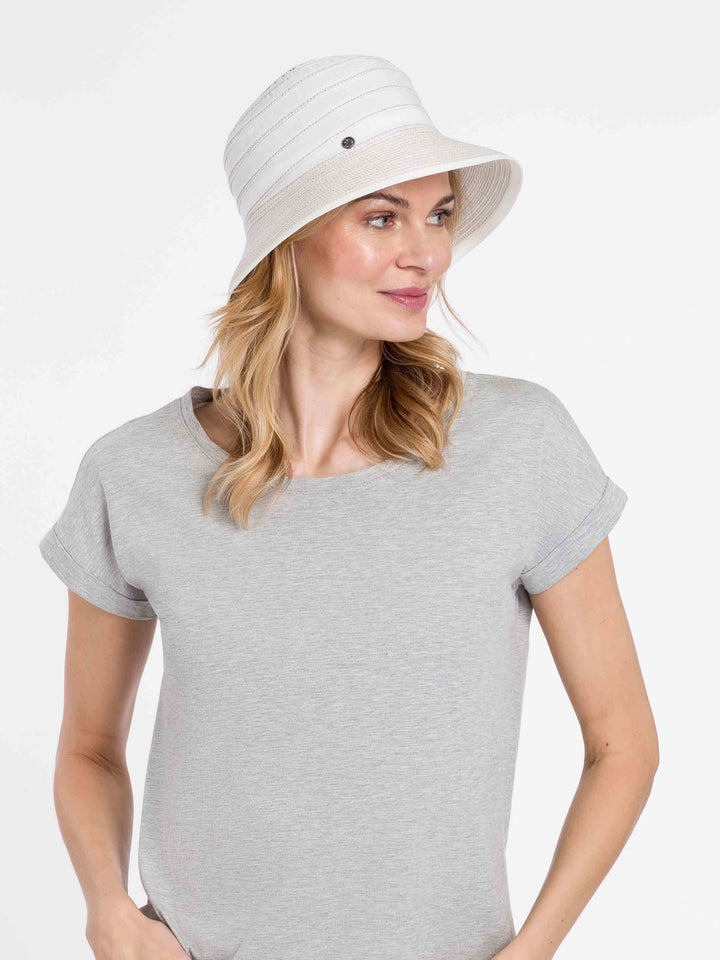 Loevenich Glockenhut mit Highlight-Streifen