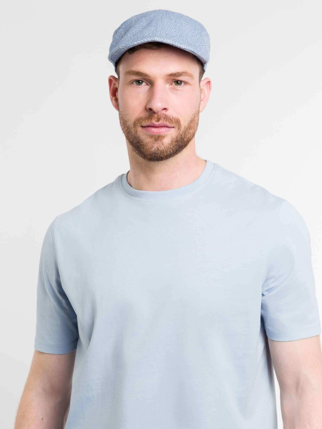 Einfarbige bugatti Schirmmütze in Leinenmischung