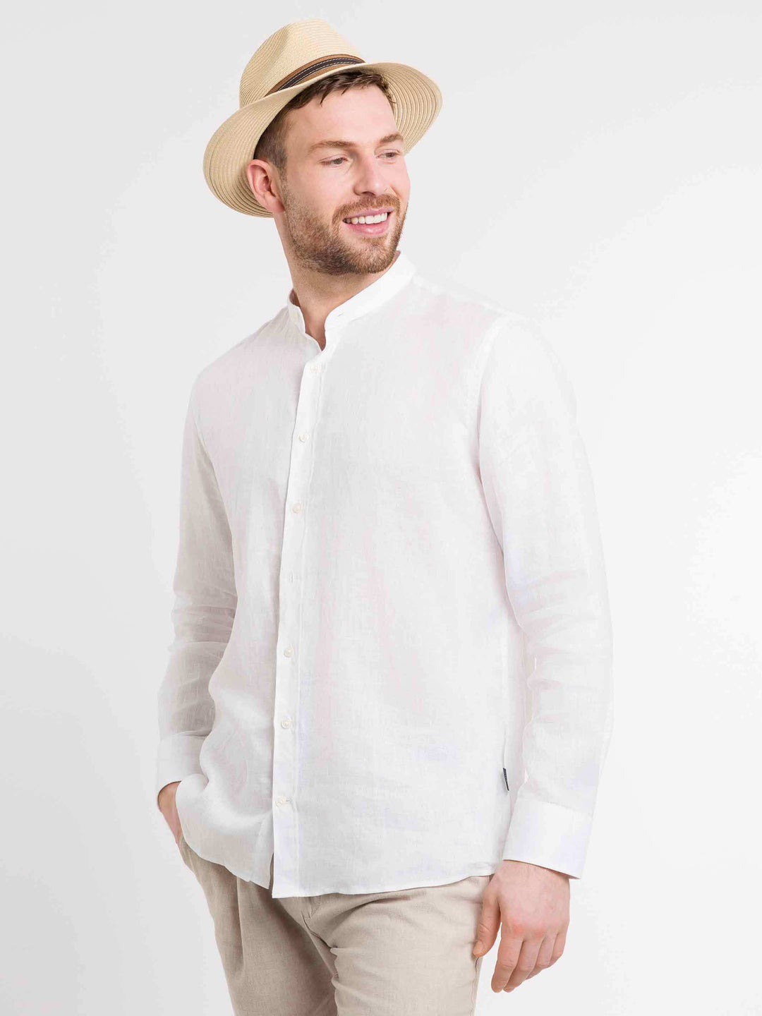 Einfarbiger bugatti Sommer-Fedora mit Leder-Hutband