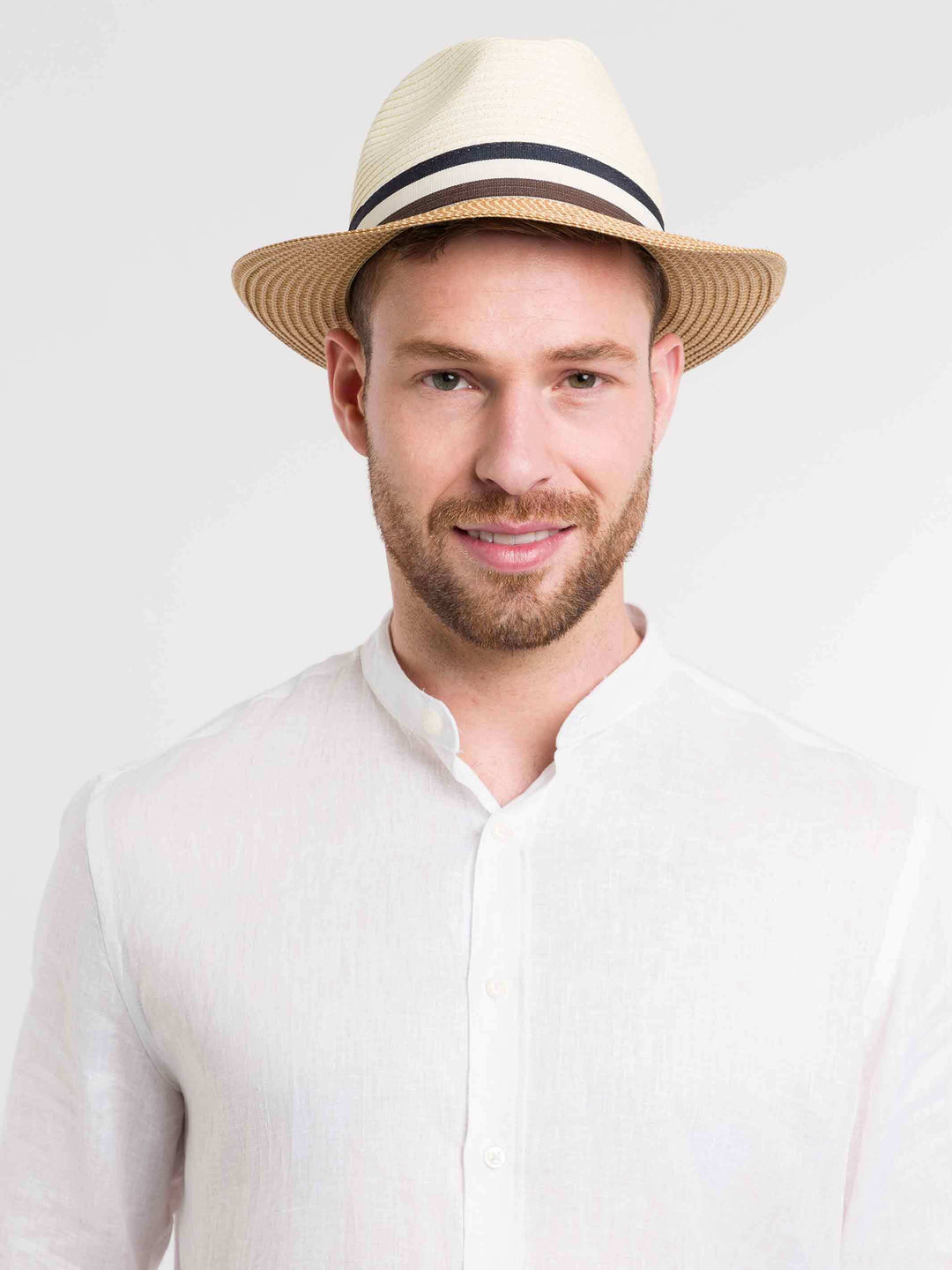 Sommerlicher Fedora mit bugatti Flag