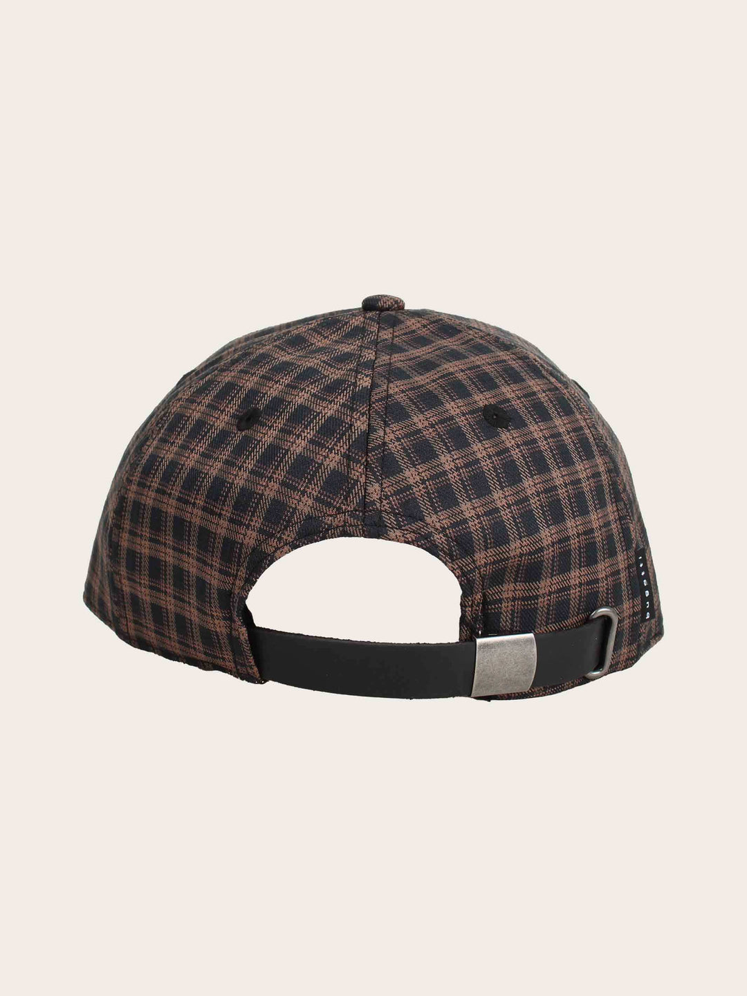 Sommerliche bugatti Baseballkappe mit klassischem Karomuster