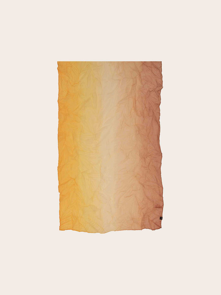 Plissee-Schal mit Farbverlauf