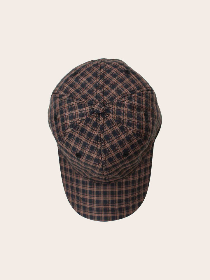 Sommerliche bugatti Baseballkappe mit klassischem Karomuster