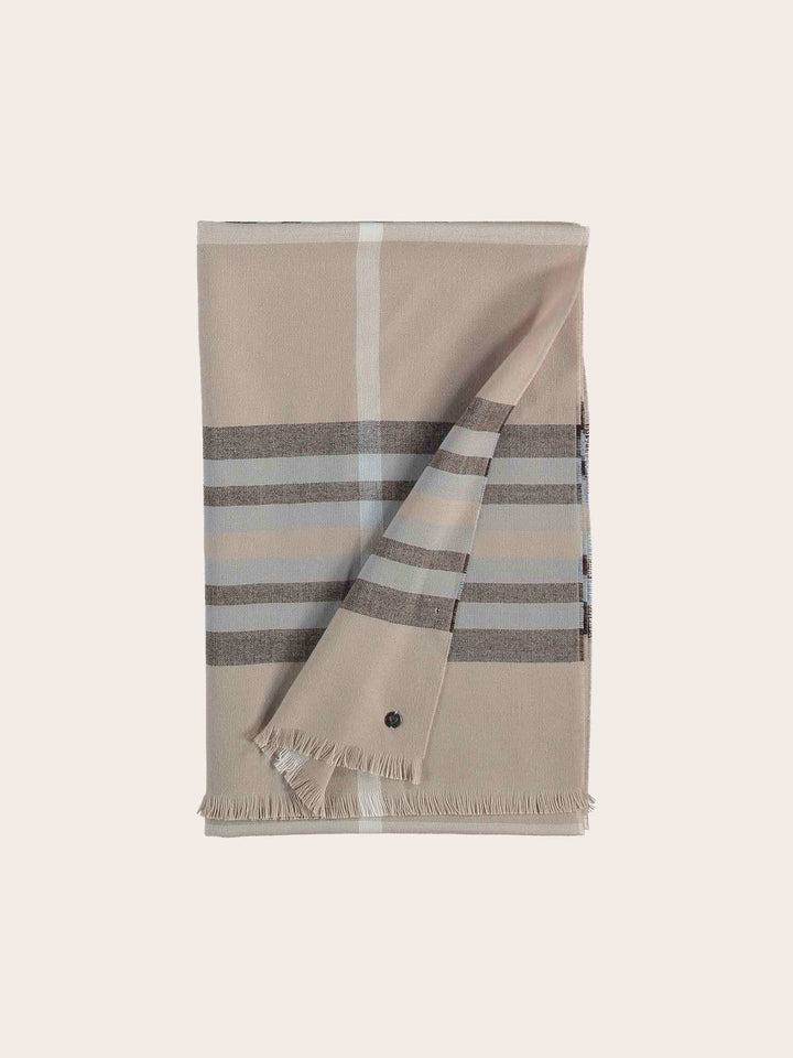 Stola mit FRAAS Plaid