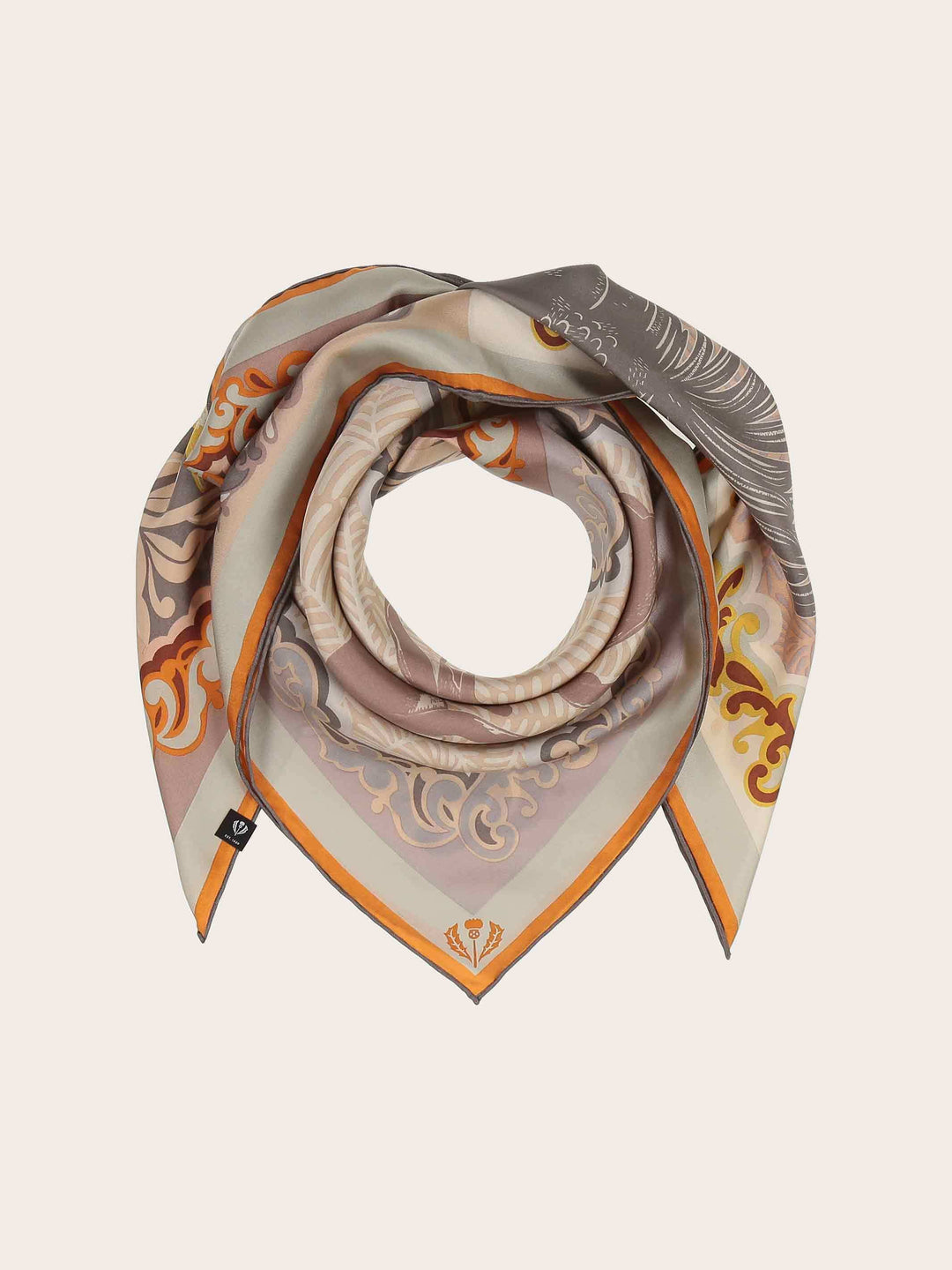 Seidentuch mit rustikalem Tier- und Pflanzenprint