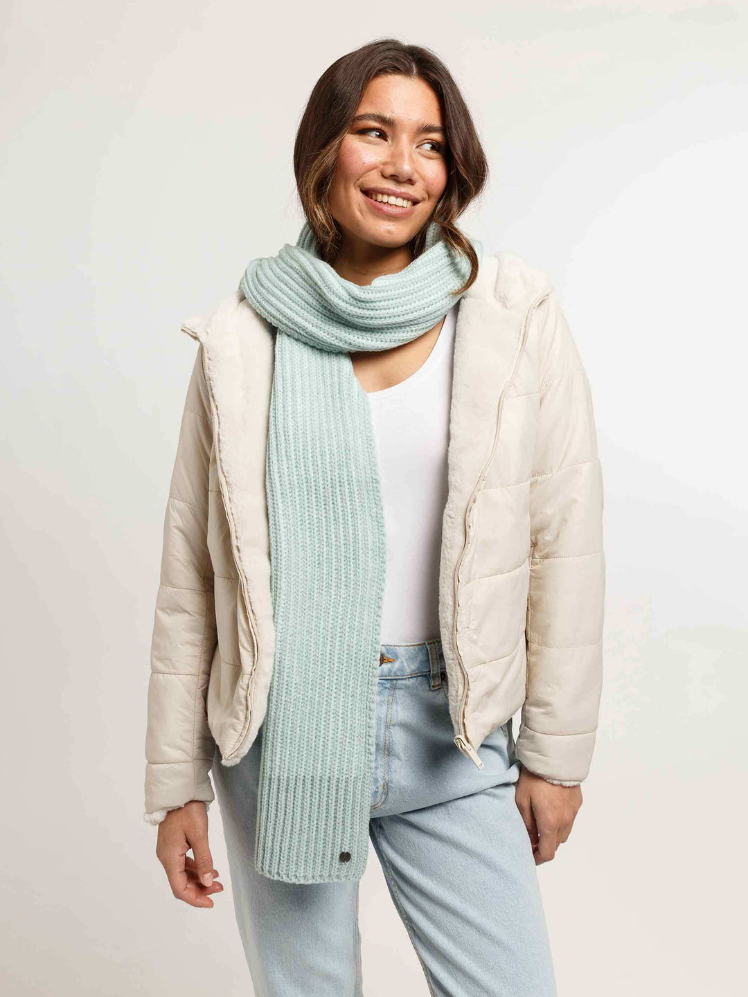 Gerippter Strickschal mit Two-Tone-Effekt in Wollmischung