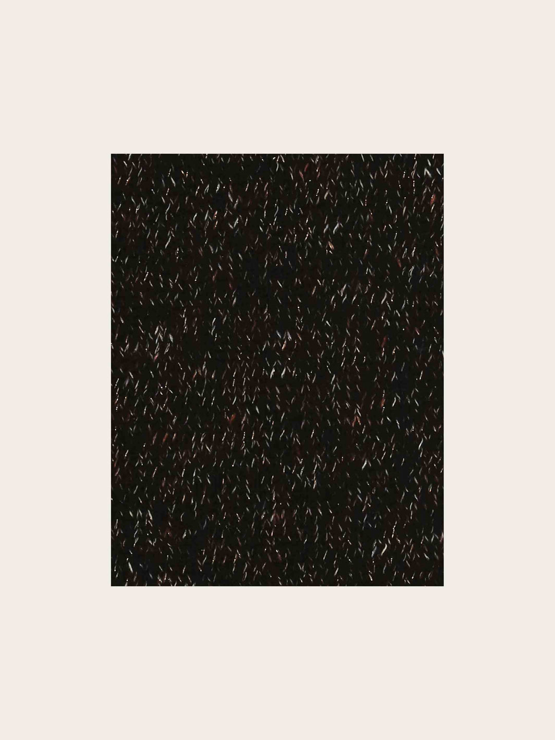 Melierter Strickschal mit Glitzer im Bias Cut