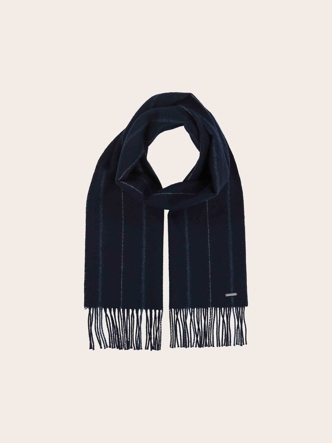 Einfarbiger bugatti Schal mit feinen farblichen Streifen