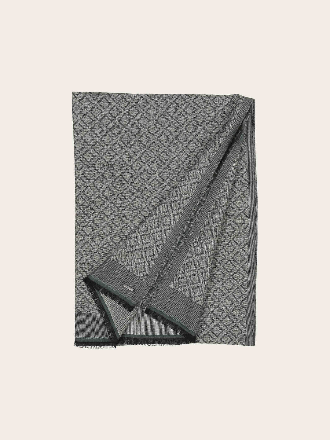 Leichter bugatti Schal mit geometrischem Muster