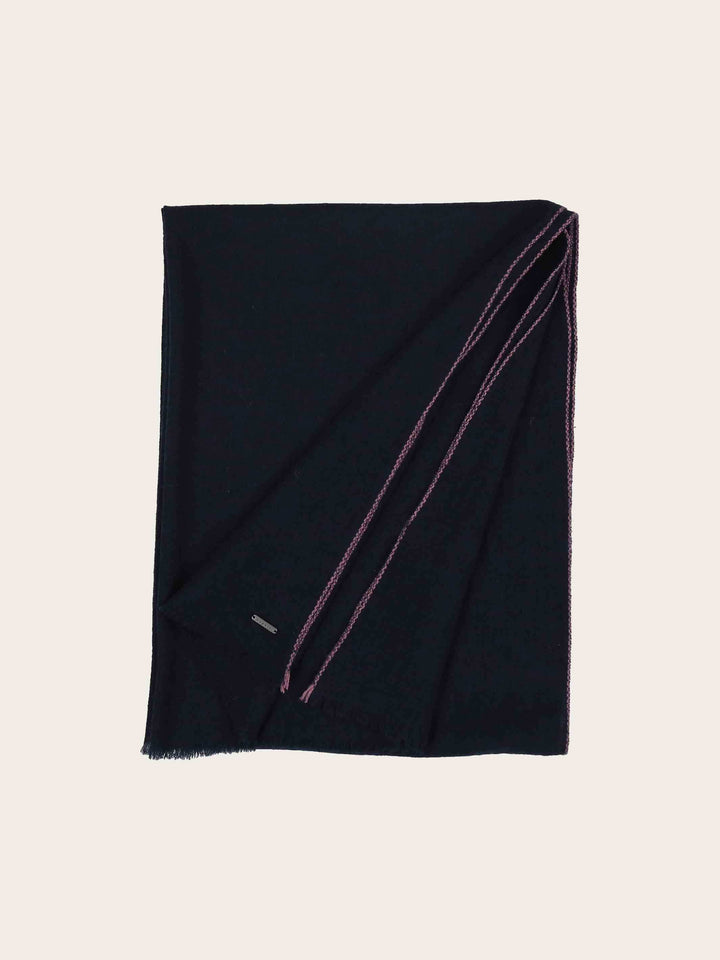 Hochwertiger einfarbiger bugatti Schal mit farbiger Applikation