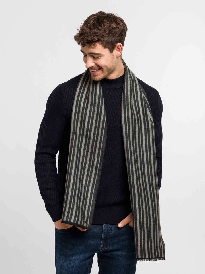 bugatti Schal mit Streifen-Design