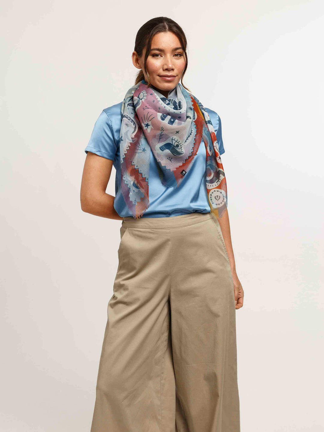 Sustainability Edition - Tuch mit mystischen Motiven