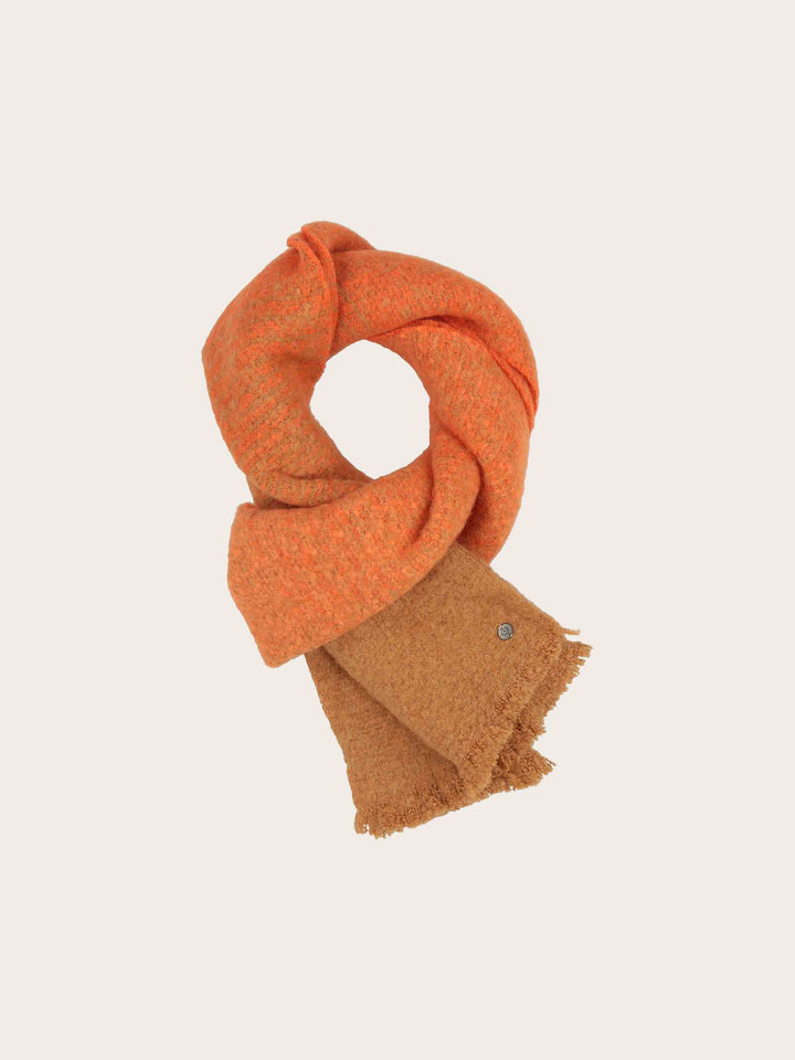 Kuscheliger Schal im Ombré-Design mit Wollanteil