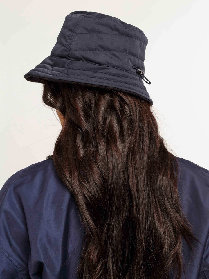 Wasserabweisender Loevenich Glockenhut mit Zugband