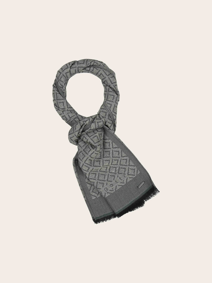 Leichter bugatti Schal mit geometrischem Muster