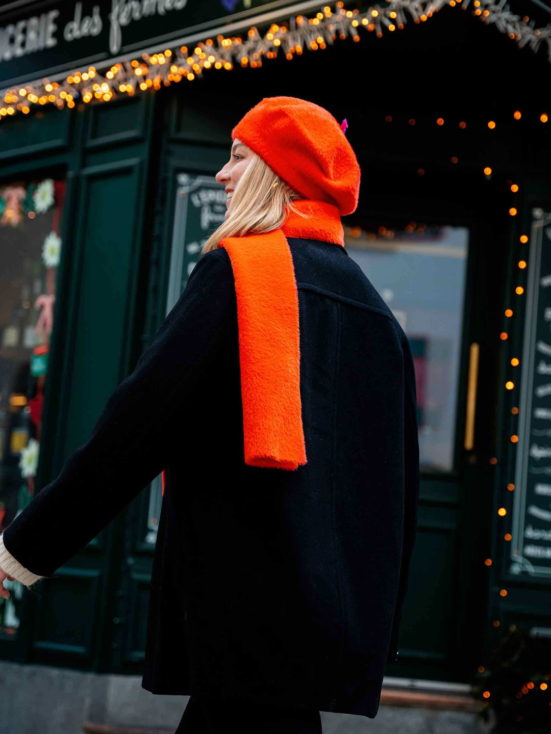 Kuscheliges Cashmink-Béret mit farblich abgesetzter Spitze