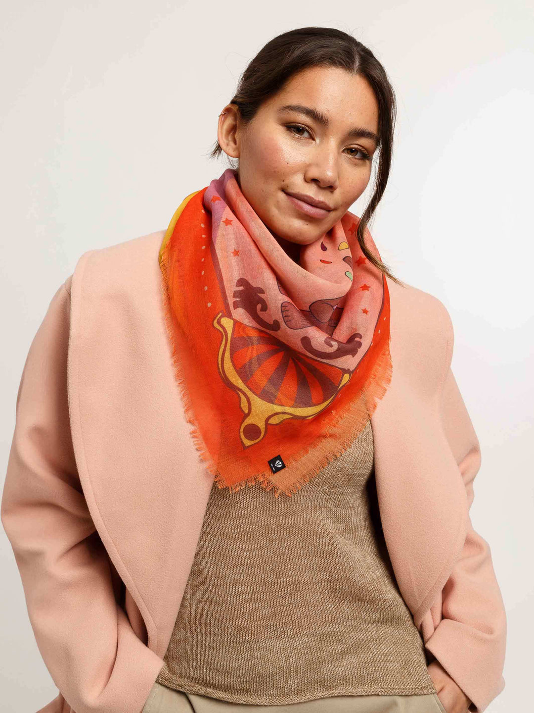 Sustainability Edition - Tuch mit Zirkus-Print