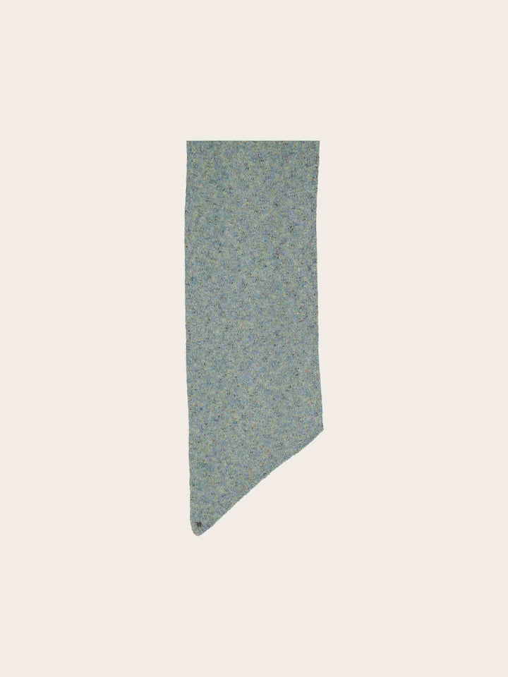 Melierter Strickschal mit Glitzer im Bias Cut