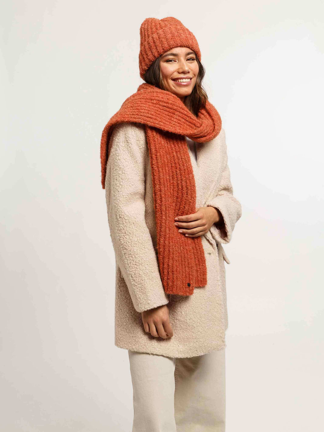 Kuschelige gerippte Strickmütze