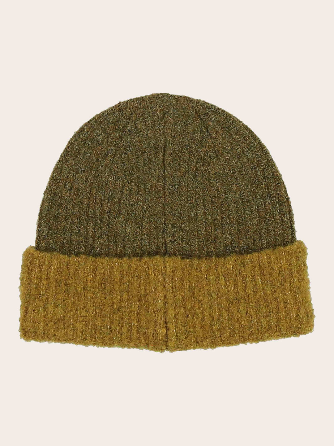 Kuschelige Strickmütze mit farblich abgesetzter Krempe