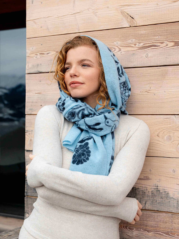 Strick-Stola mit Tier- und Pflanzen-Motiv aus reiner Wolle