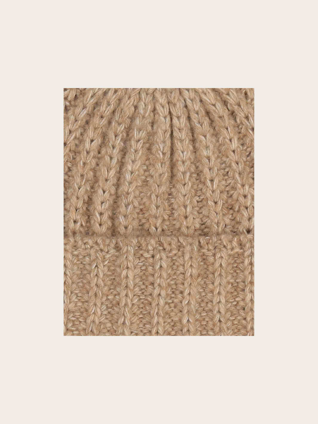 Gestrickte Loevenich Beanie mit Rippenmuster