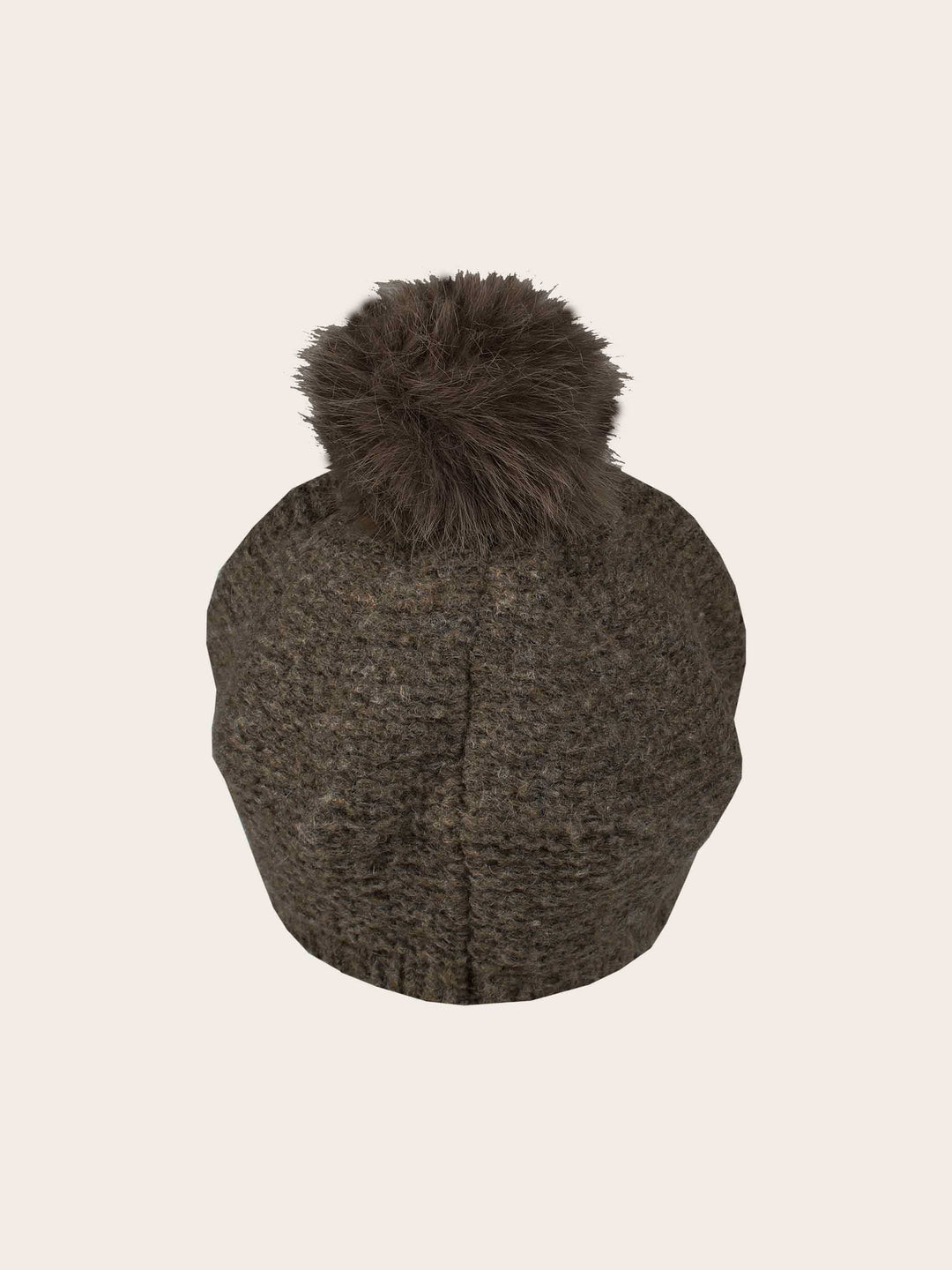Gestrickte Loevenich Ballonmütze mit Kunstfellbommel