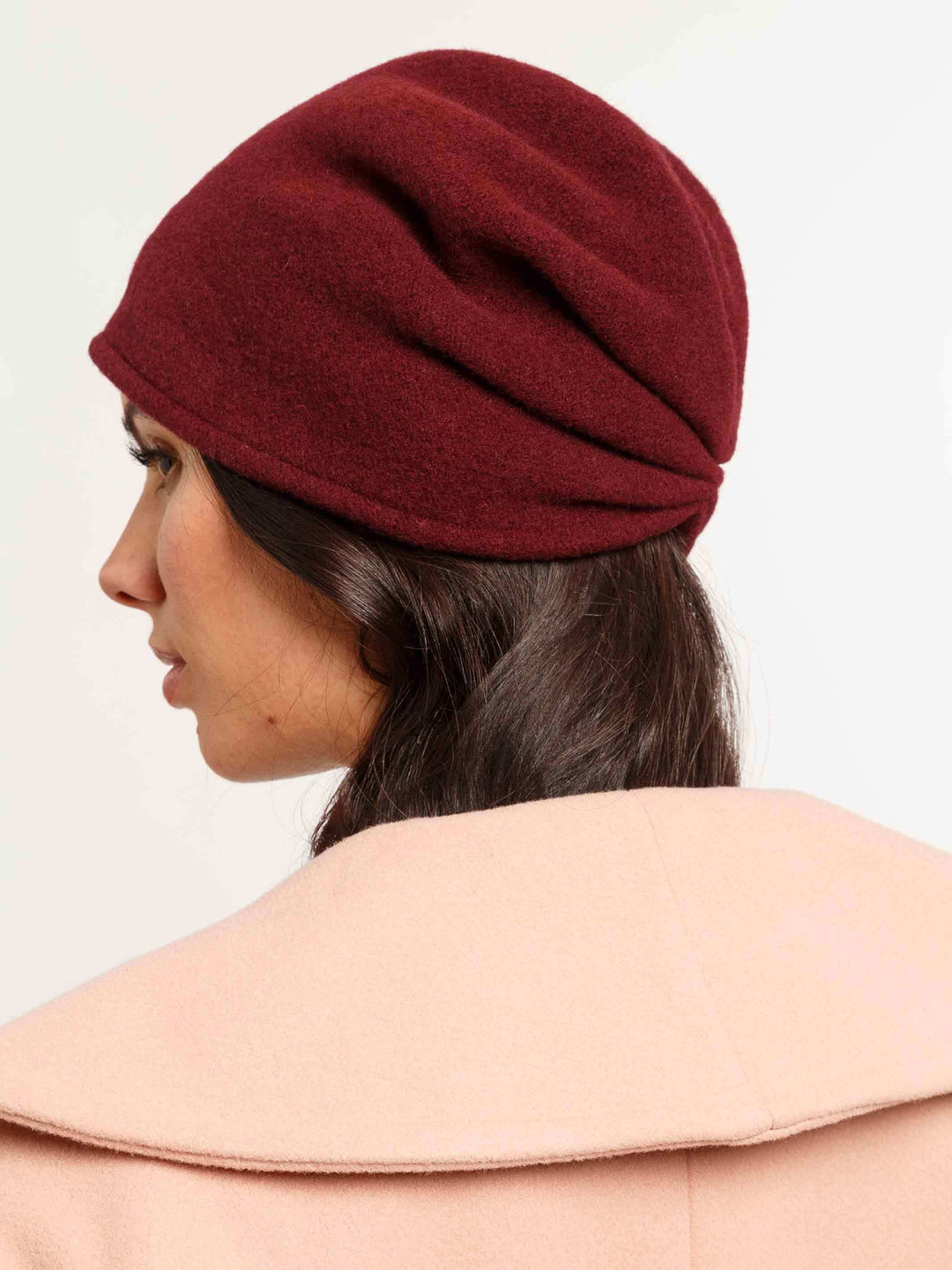 Loevenich Beanie aus Wolle mit gefaltetem Rücken