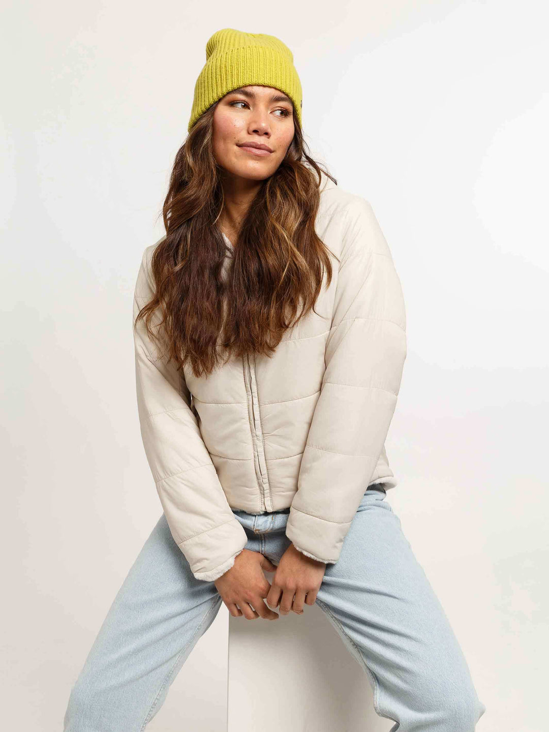 Grobstrick-Mütze mit breiter Krempe aus reiner Wolle