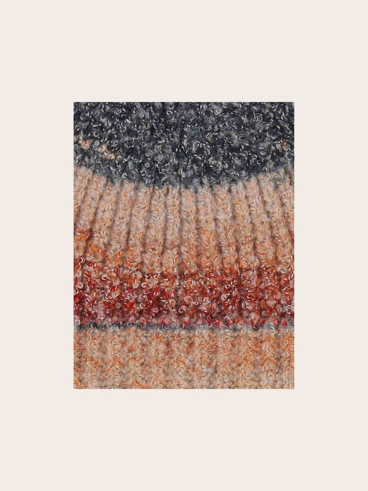 Elastische Loevenich Beanie mit buntem Strickmuster