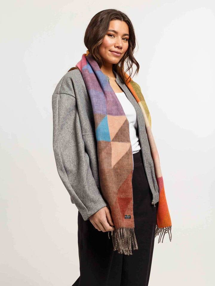 Cashmink-Schal mit geometrischem Design