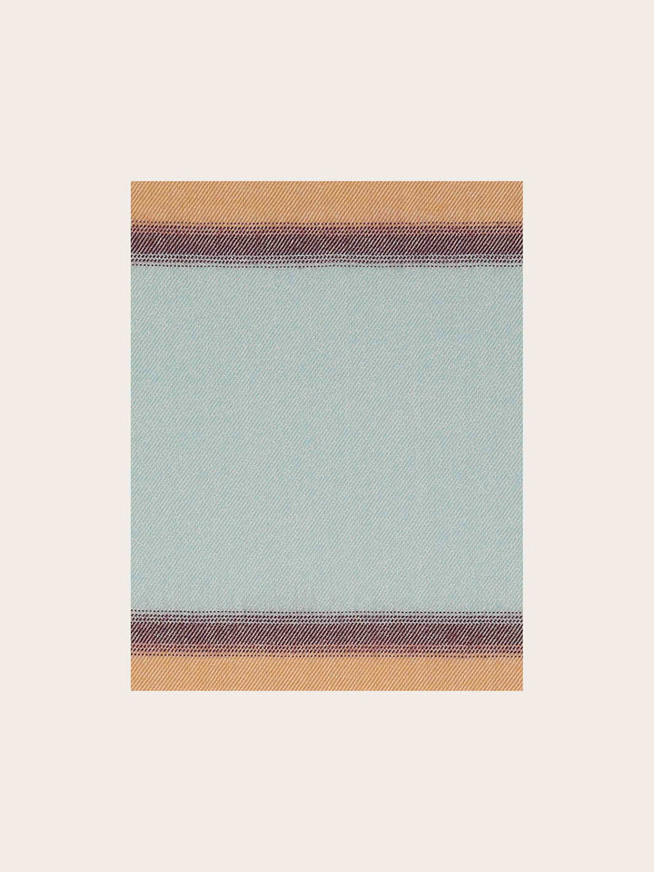 Glitzernder Schal mit Streifen-Design