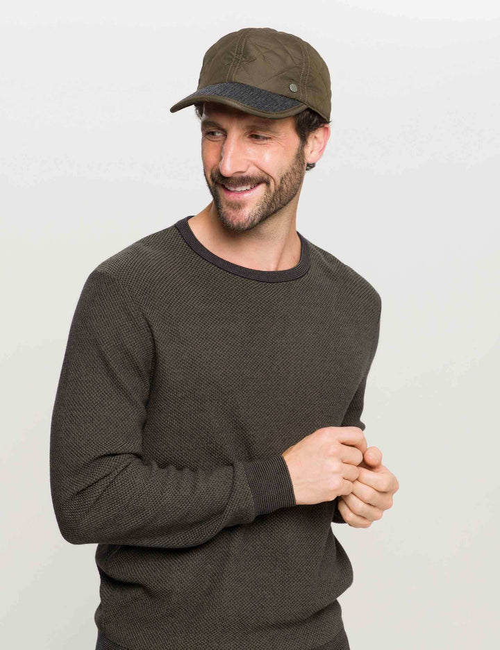 Einfarbige bugatti Puffer-Basecap mit Ohrenklappen