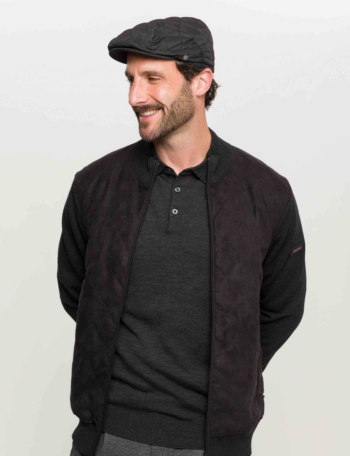 Einfarbige wetterabweisende bugatti Puffer-Flatcap mit Ohrenklappen