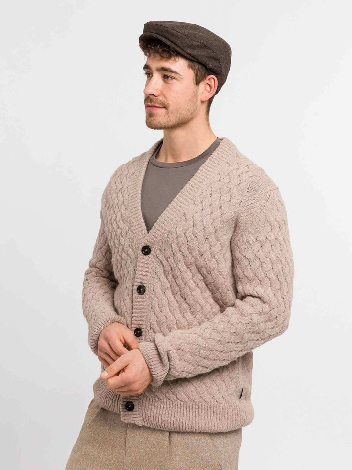 Einfarbige wetterabweisende bugatti Flatcap mit Ohrenklappen