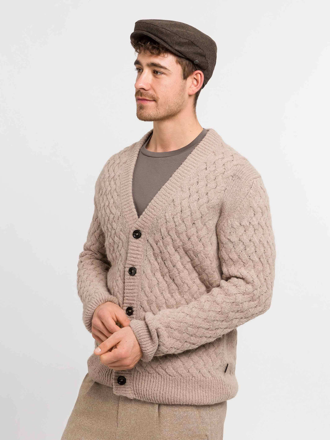 Einfarbige wetterabweisende bugatti Flatcap mit Ohrenklappen