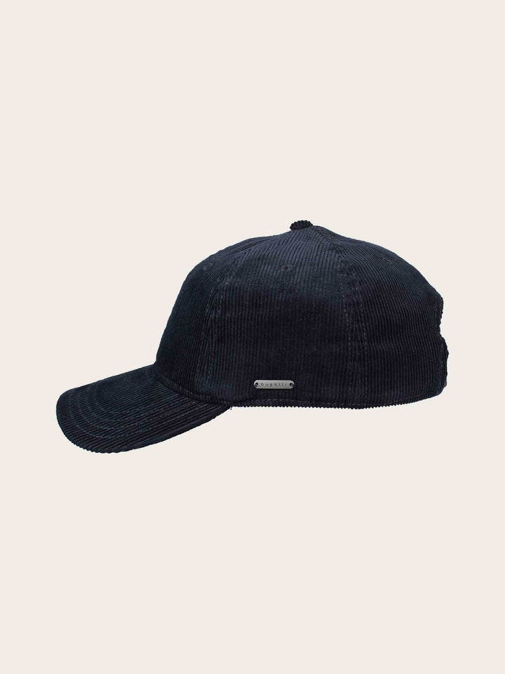 Einfarbige bugatti Basecap in Cord-Optik