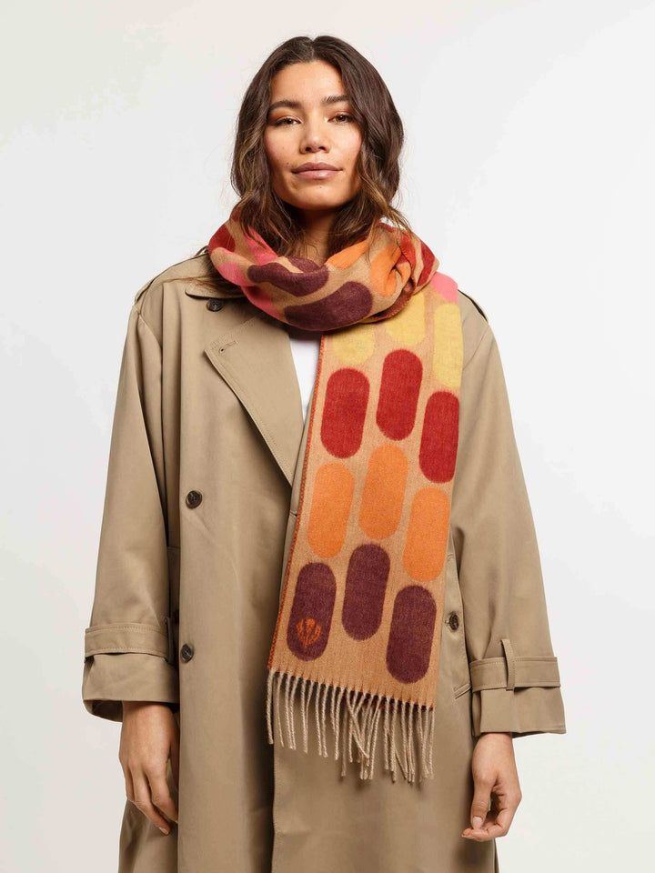 Cashmink-Schal mit mit grafischem Ovalmuster im Retro-Design