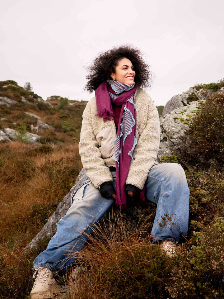 Sustainability Edition - Fil Coupé Stola mit geometrischem Muster