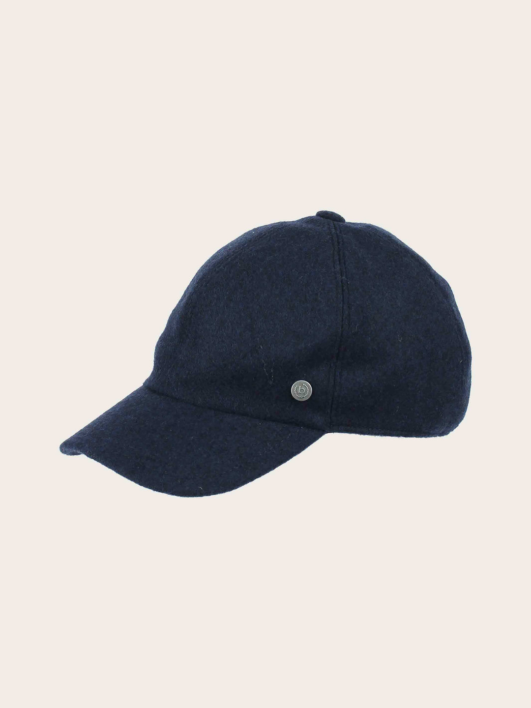 Einfarbige winterliche bugatti Basecap mit Ohrenklappen