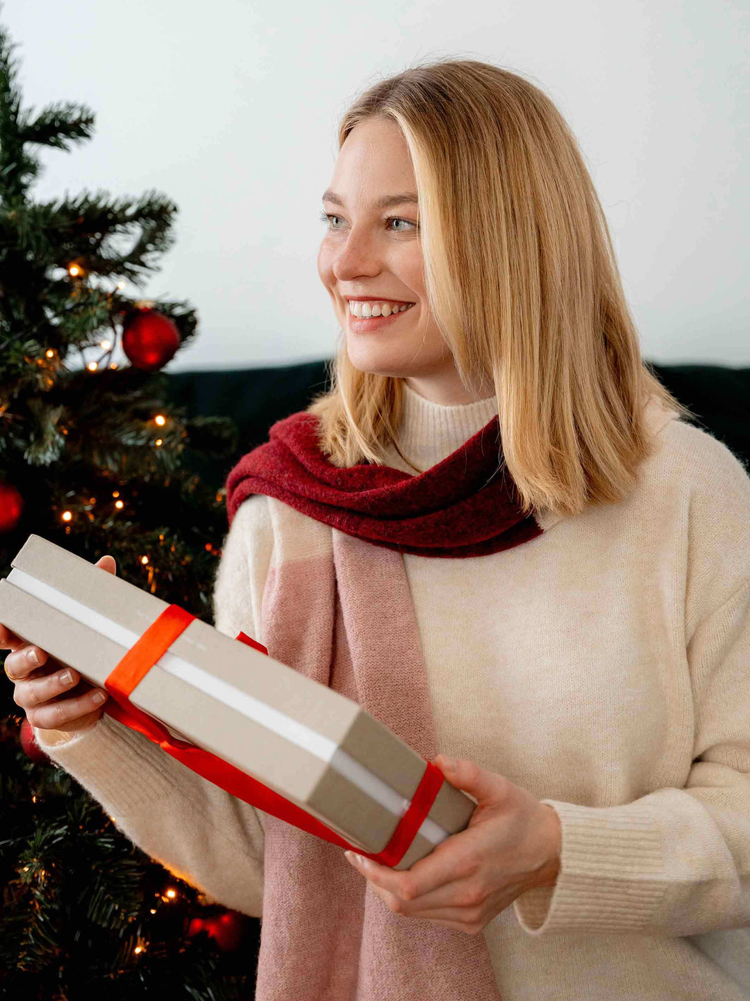 Sustainability Edition - Gestrickter Schal mit Blockstreifen