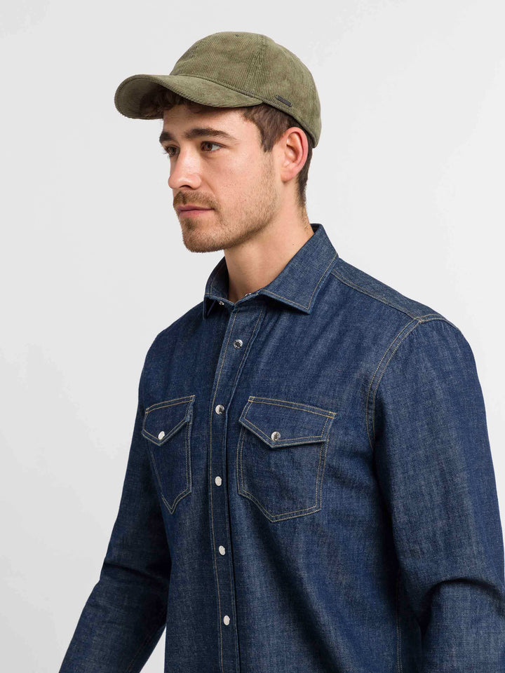 Einfarbige bugatti Basecap in Cord-Optik