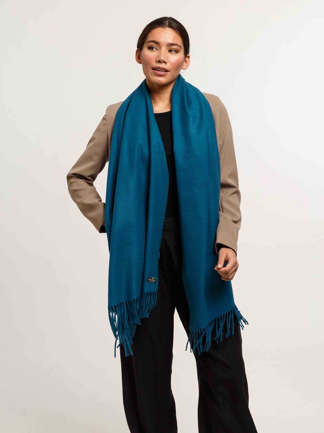 Breiter einfarbiger Cashmink Schal